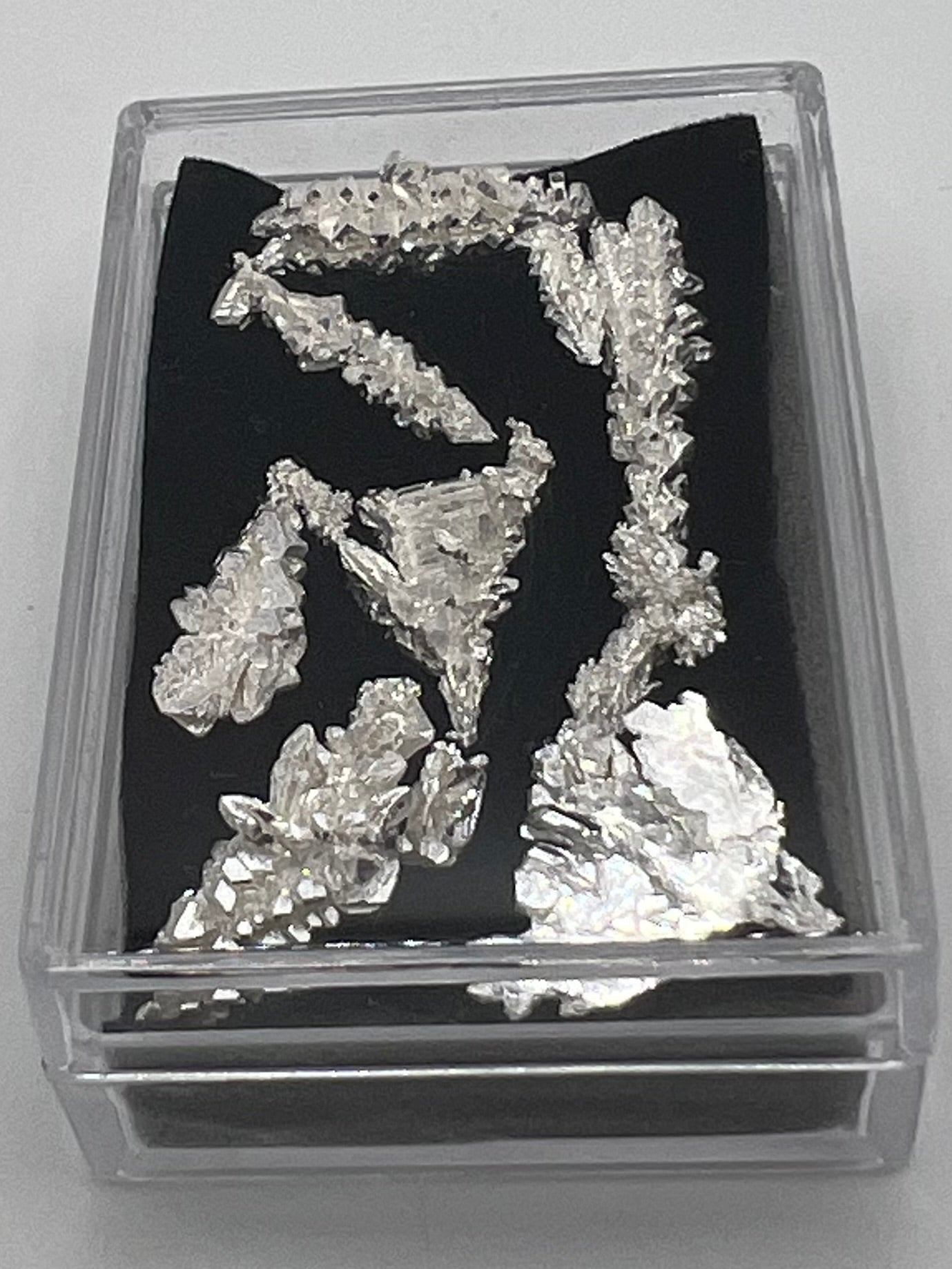 Colossal Crystal Collector’s Crate